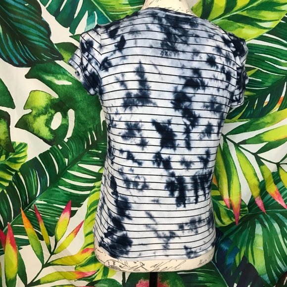 GUC American Eagle Small Soft Sexy Blue Tie Dye Summer Cropped Striped Tee - Picture 3 of 5